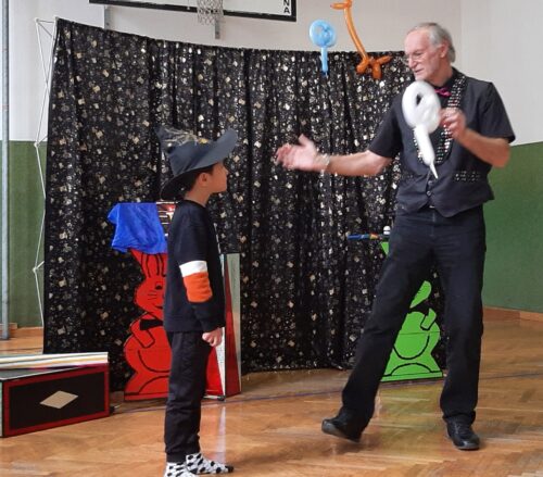 Weihnachtszauber Show