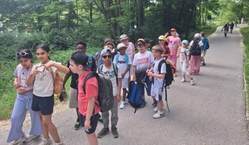 Kinder am Wandertag